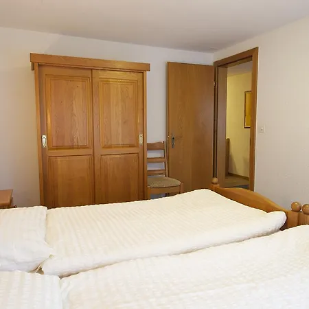 Apartment Bolero